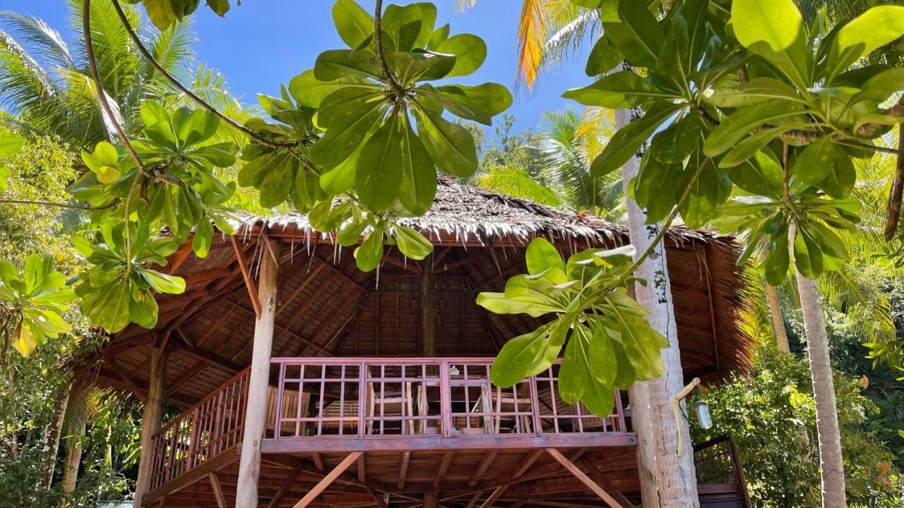 Hotel Nyande Raja Ampat Pulau Mansuar Esterno foto