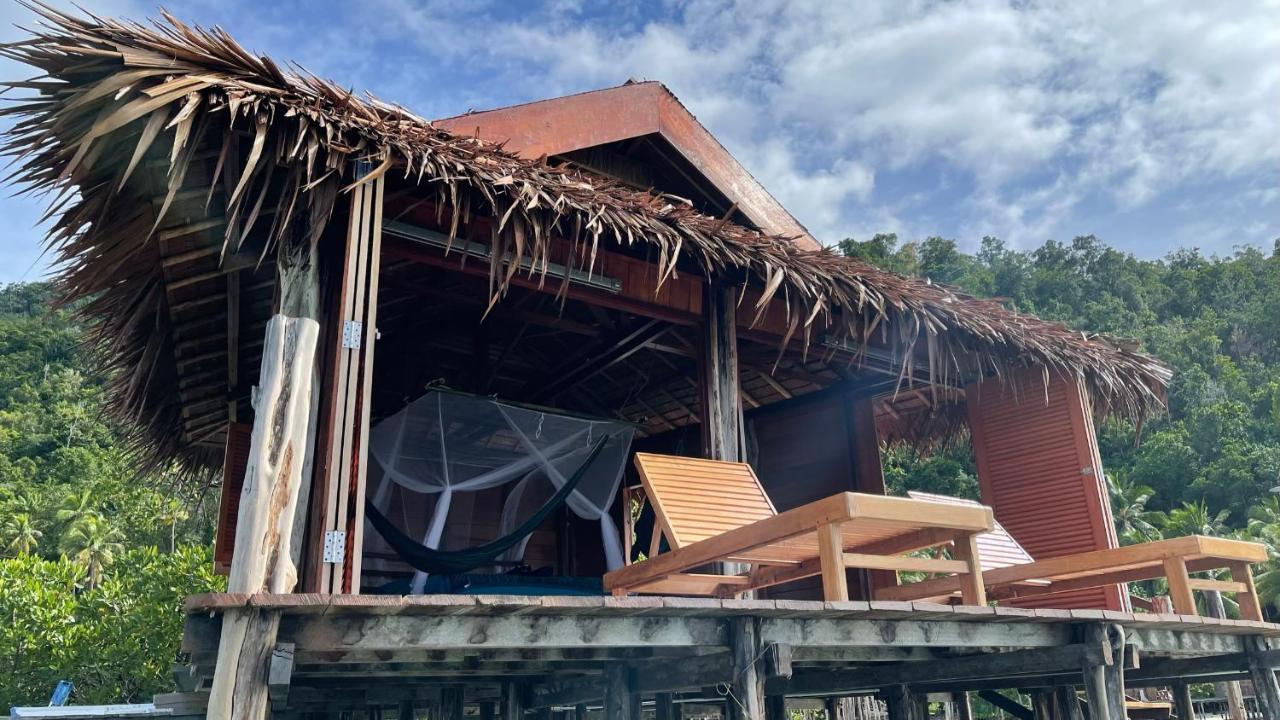 Hotel Nyande Raja Ampat Pulau Mansuar Esterno foto