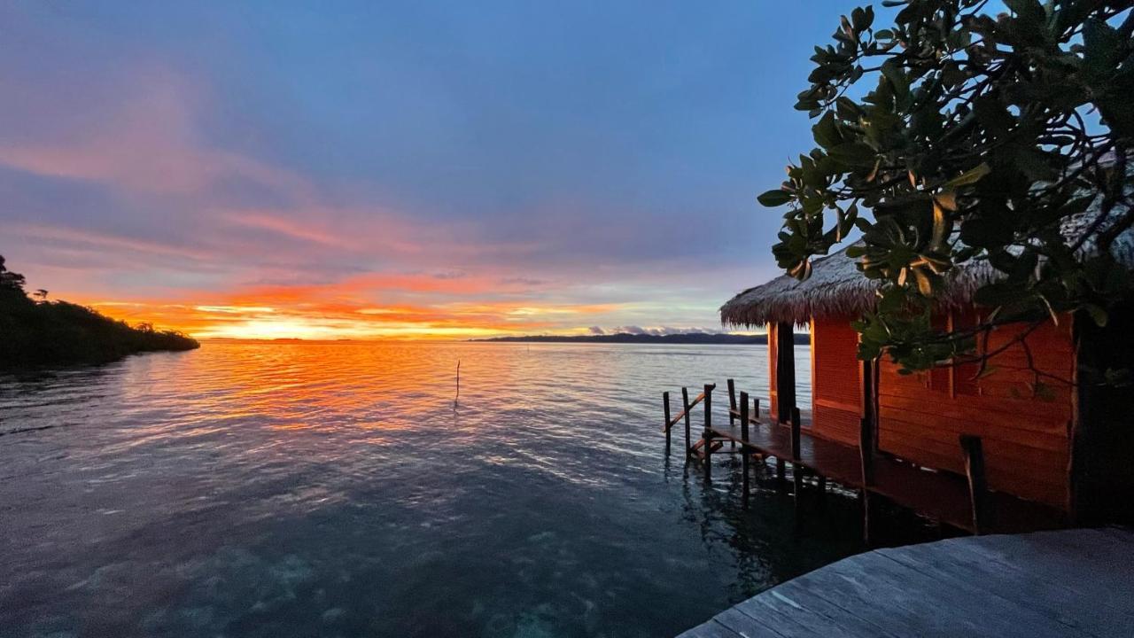 Hotel Nyande Raja Ampat Pulau Mansuar Esterno foto