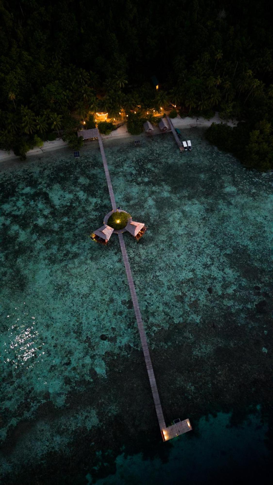 Hotel Nyande Raja Ampat Pulau Mansuar Esterno foto